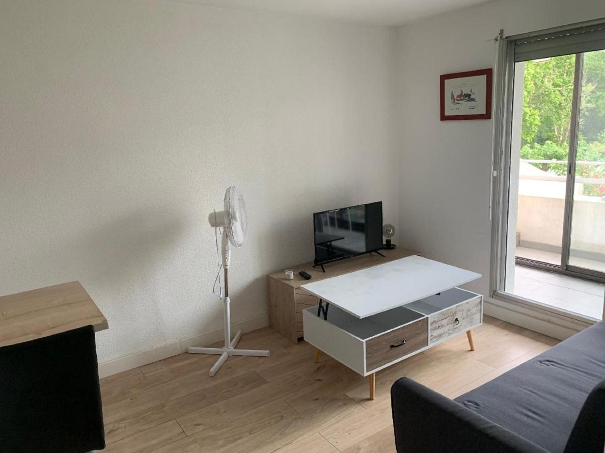 Vittoria Immobilier 12 -reglement Sur Place - Cheques Acceptes * La Grande-Motte