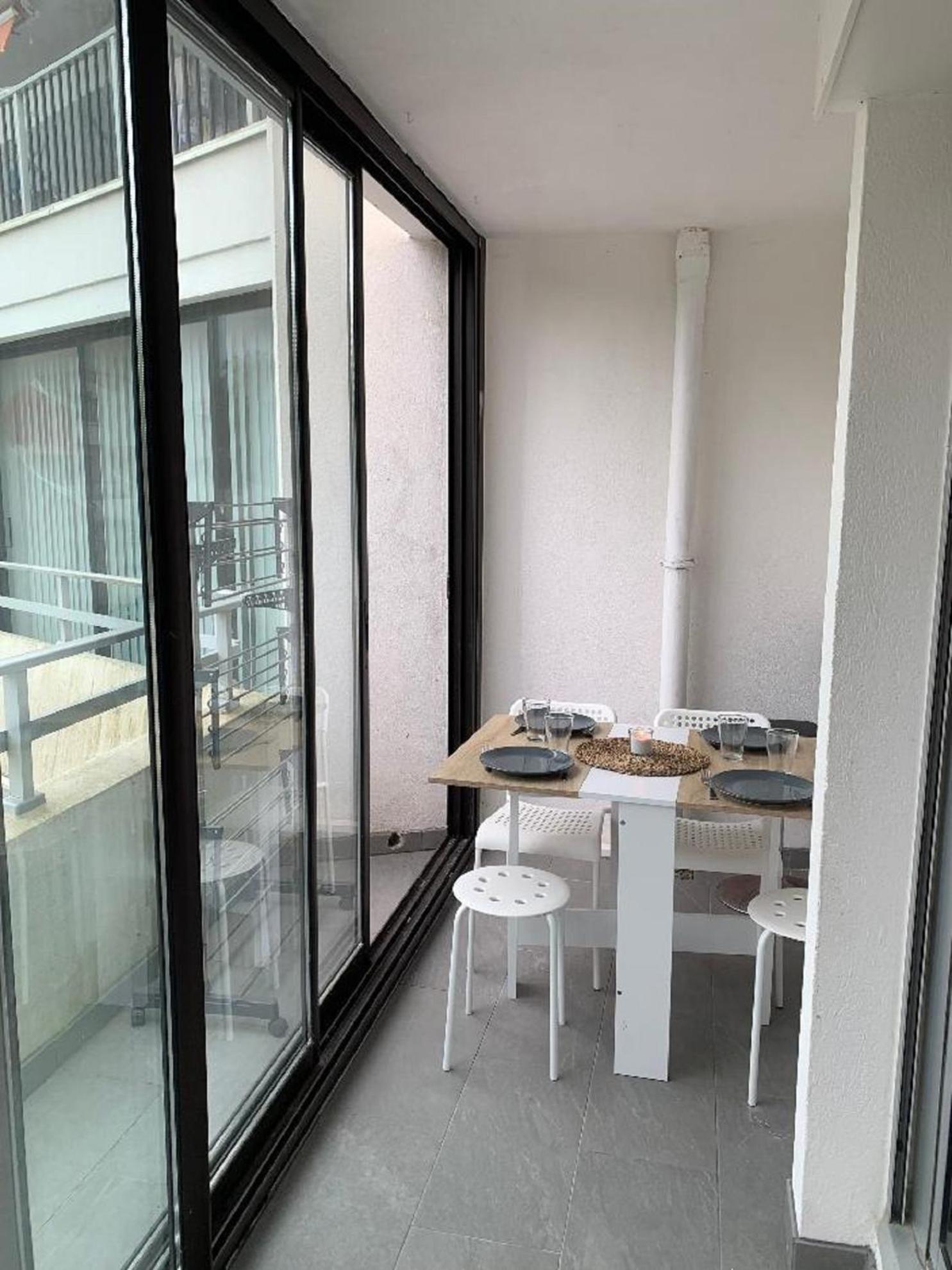 Vittoria Immobilier 12 -reglement Sur Place - Cheques Acceptes La Grande-Motte