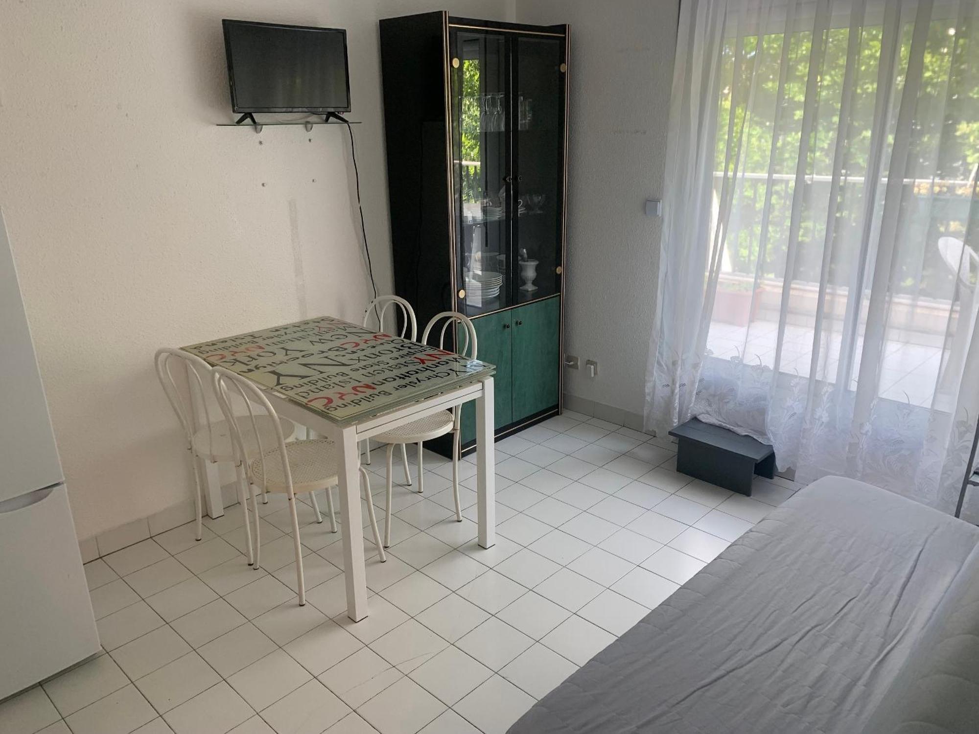 Vittoria Immobilier 12 -reglement Sur Place - Cheques Acceptes Appartement