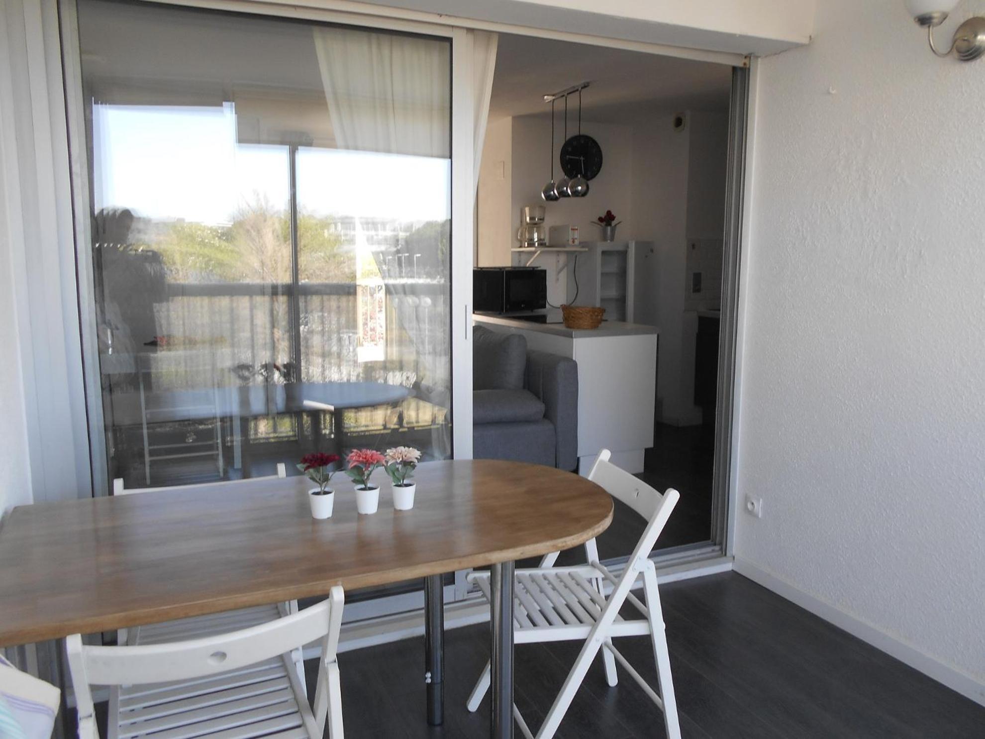 Vittoria Immobilier 12 -reglement Sur Place - Cheques Acceptes